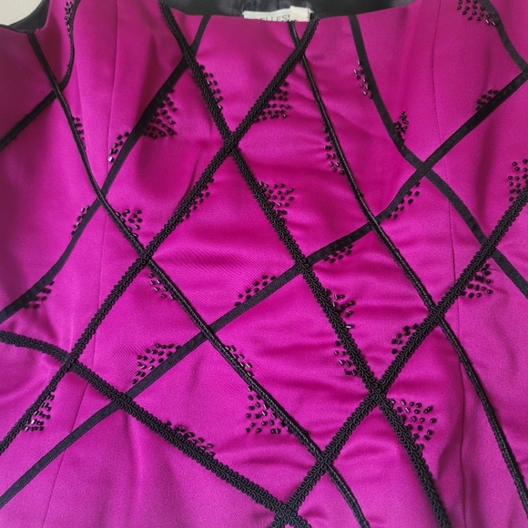 BELLESA Sequins Tank Top in Magenta and Black Size 12 - Picture 2 of 6